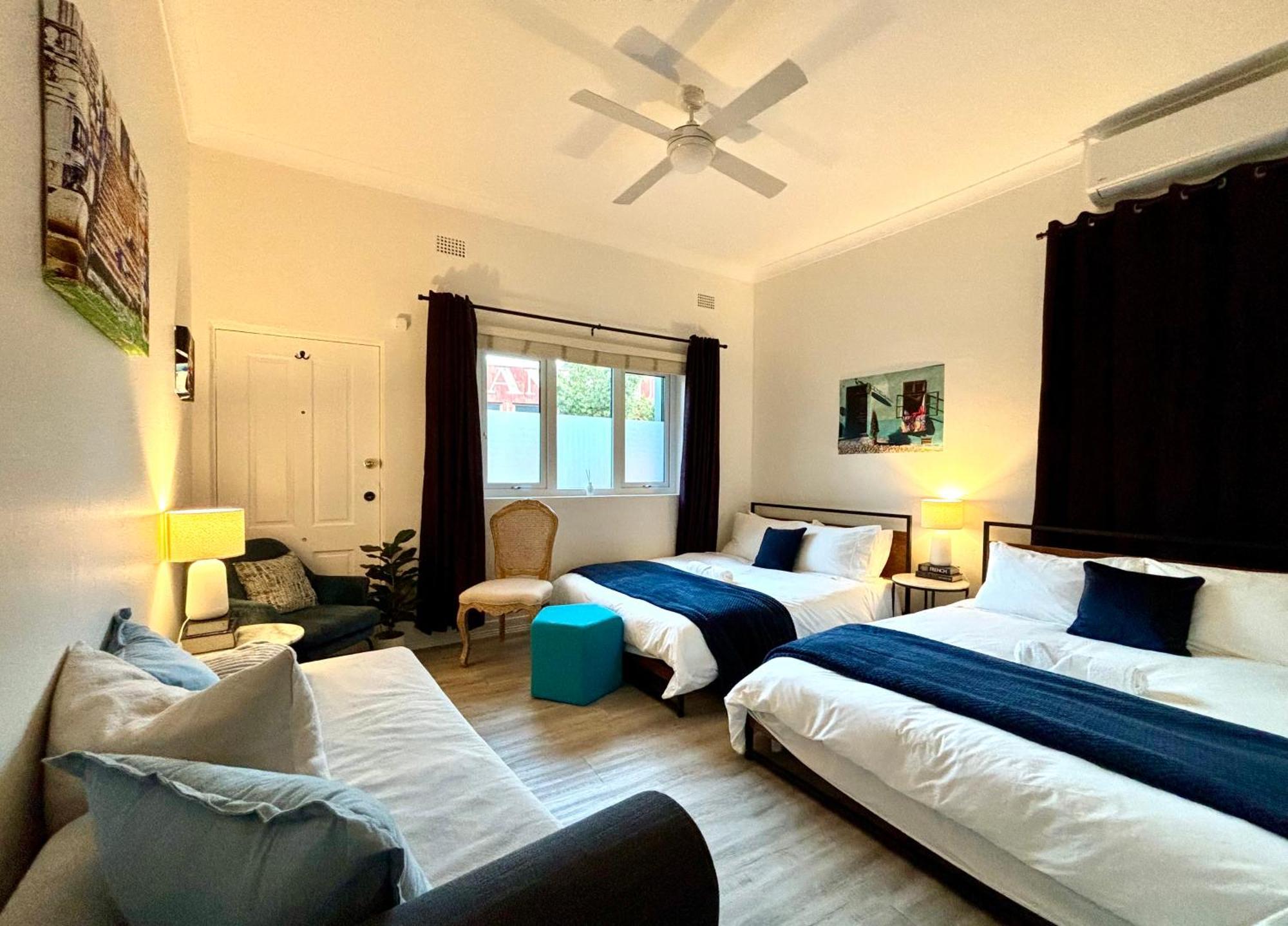 Holiday home Kookaburra Gardens - 4 Stops From The City, Icc And Harbour *